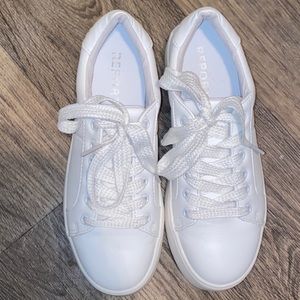 Report White Lace-up Platform Sneakers